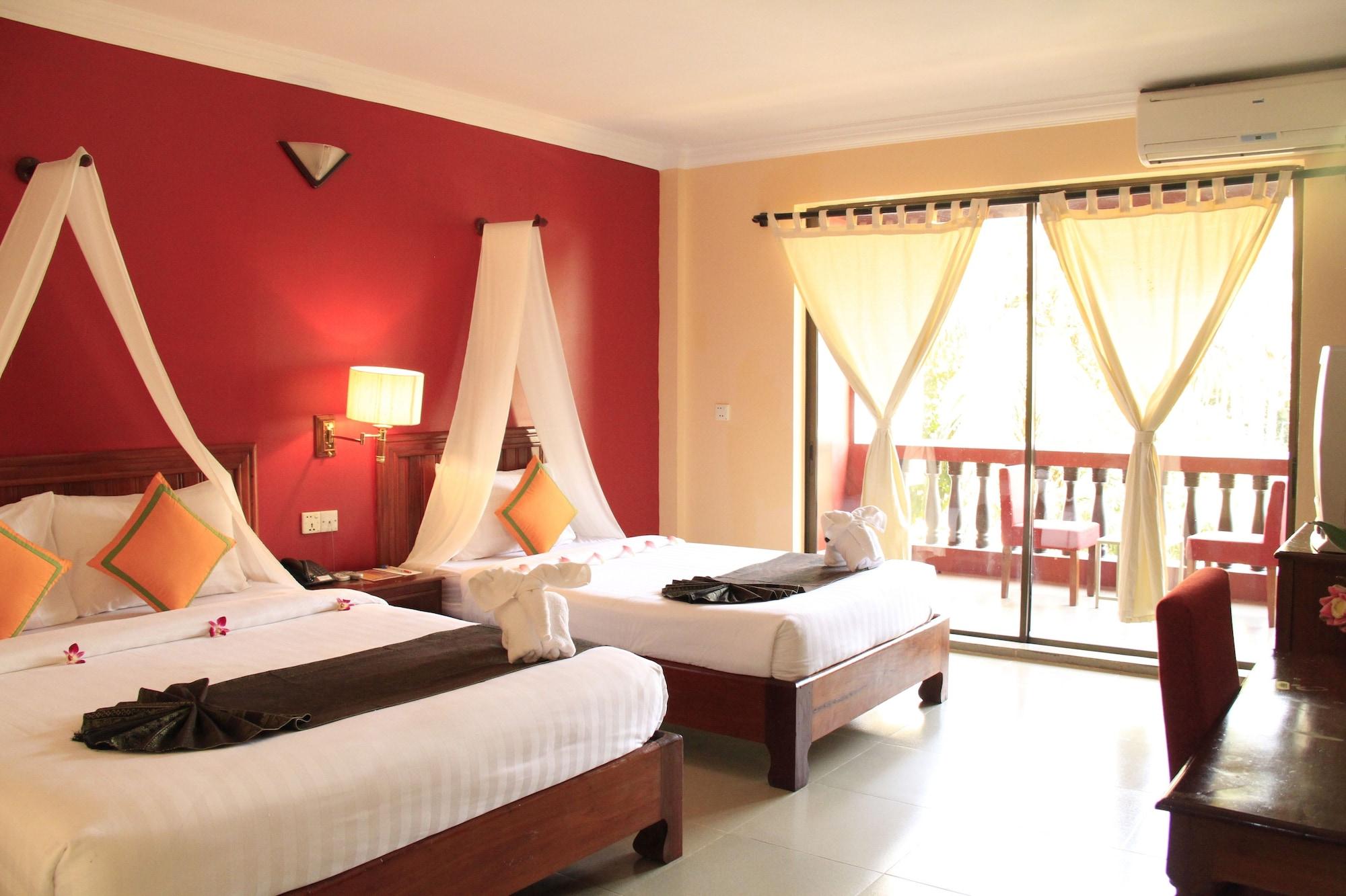 Mekong Angkor Palace Hotel Siem Reap Exterior photo