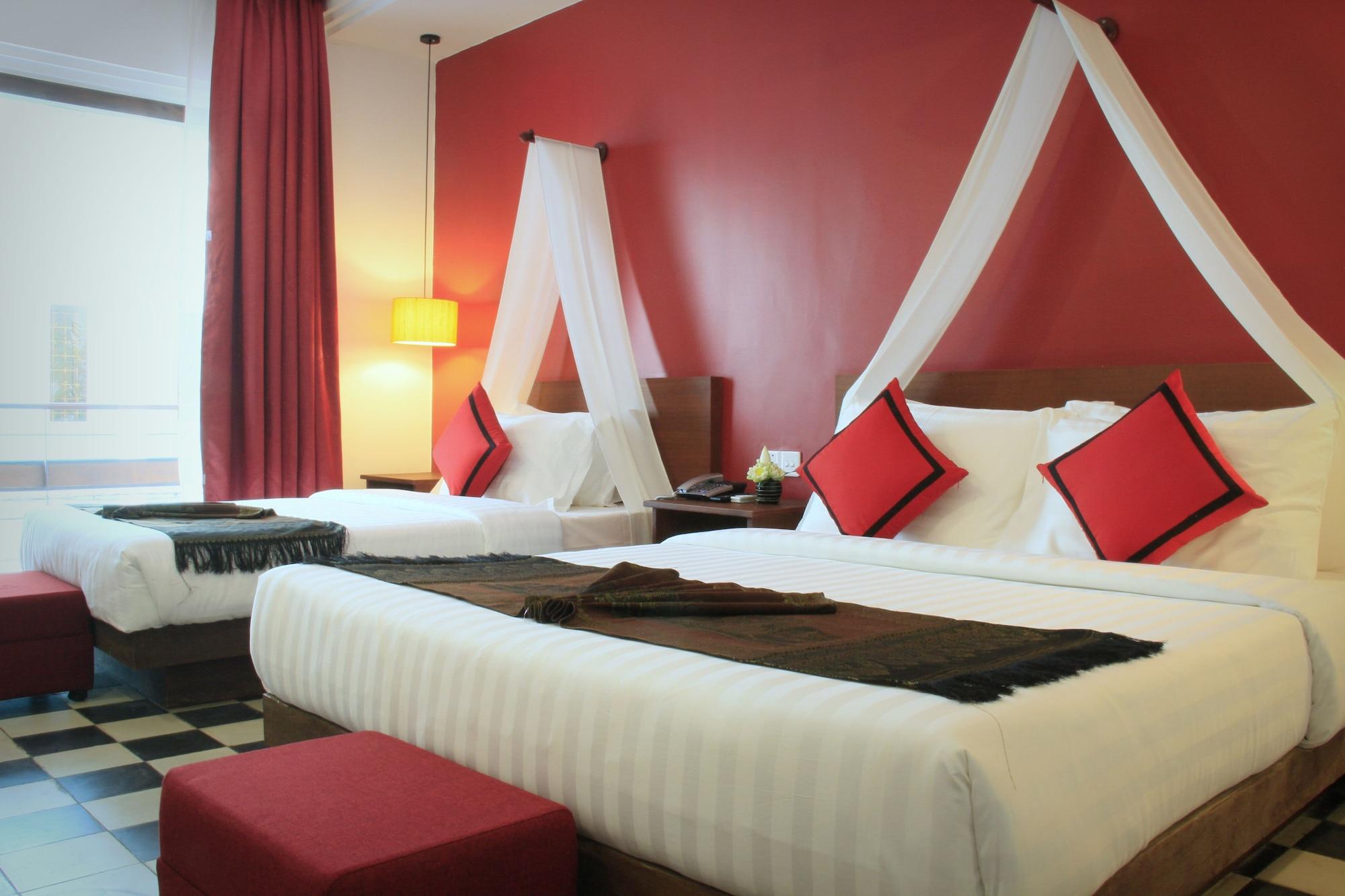 Mekong Angkor Palace Hotel Siem Reap Exterior photo