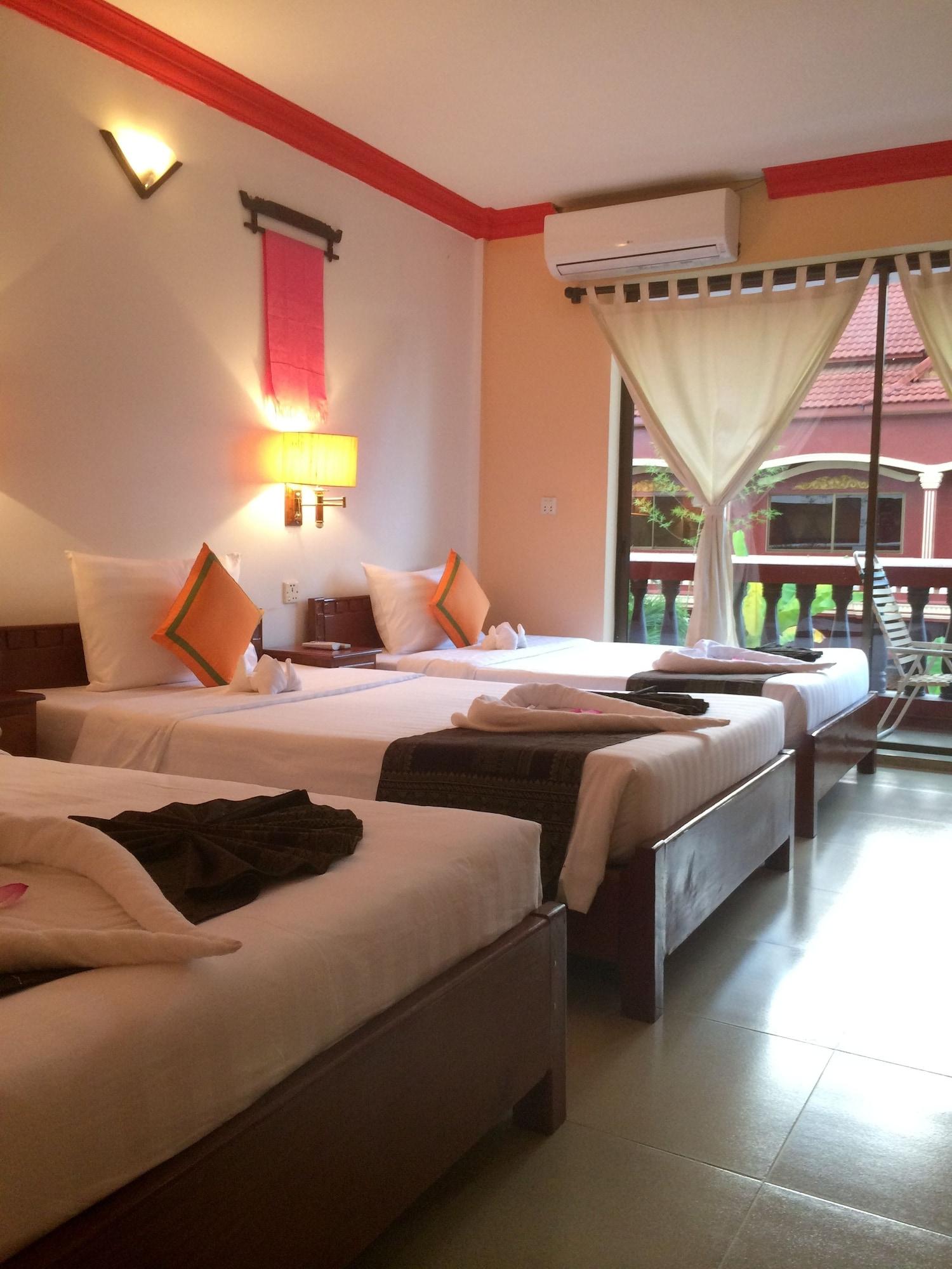 Mekong Angkor Palace Hotel Siem Reap Exterior photo