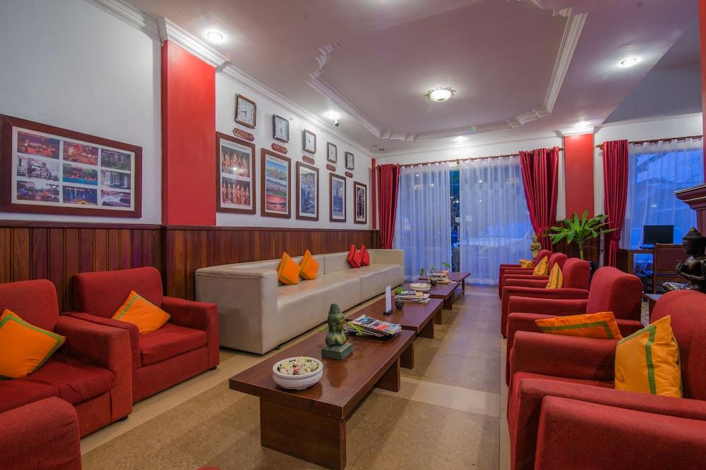 Mekong Angkor Palace Hotel Siem Reap Exterior photo