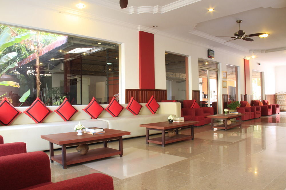 Mekong Angkor Palace Hotel Siem Reap Exterior photo